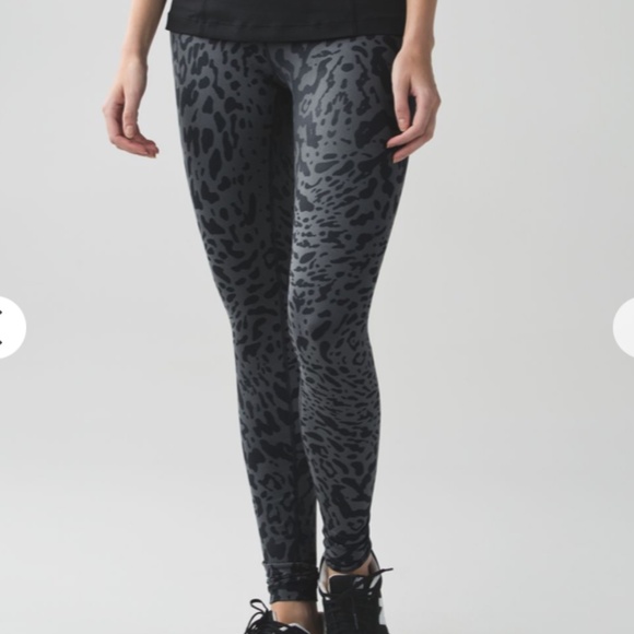 Lululemon Wunder Under Legging *Full-On Luon Animal Swirl Deep Coal Light Size 6 - Picture 1 of 8